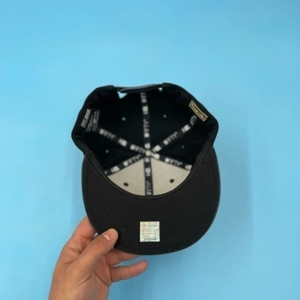 NWT - Vintage NEW ERA Embroidered NBA Miami Heat Hat